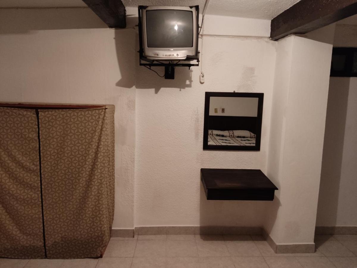 Hotel Tivoli San Cristobal de las Casas Bagian luar foto