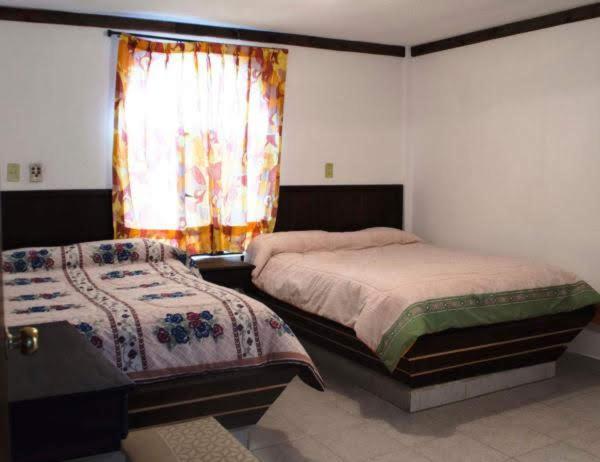 Hotel Tivoli San Cristobal de las Casas Bagian luar foto